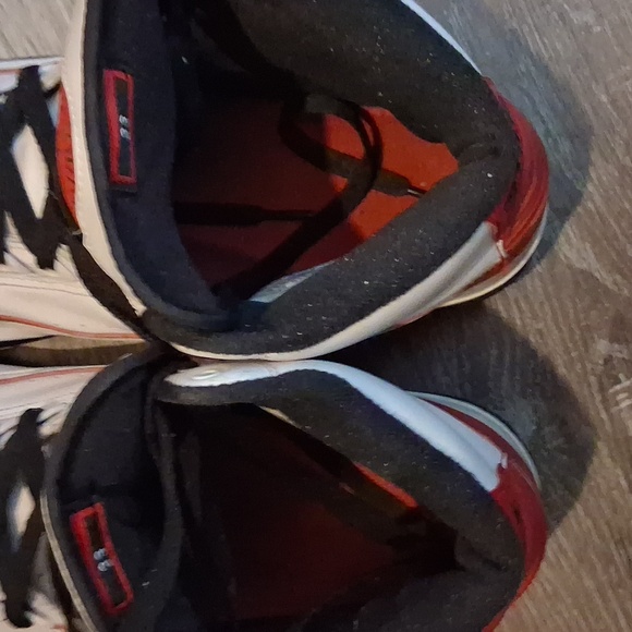 Jordan 2s - Picture 10 of 10